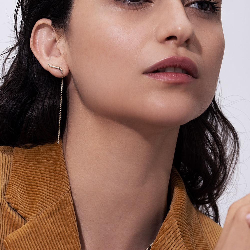 Climbing gold earring (single earring) with chain