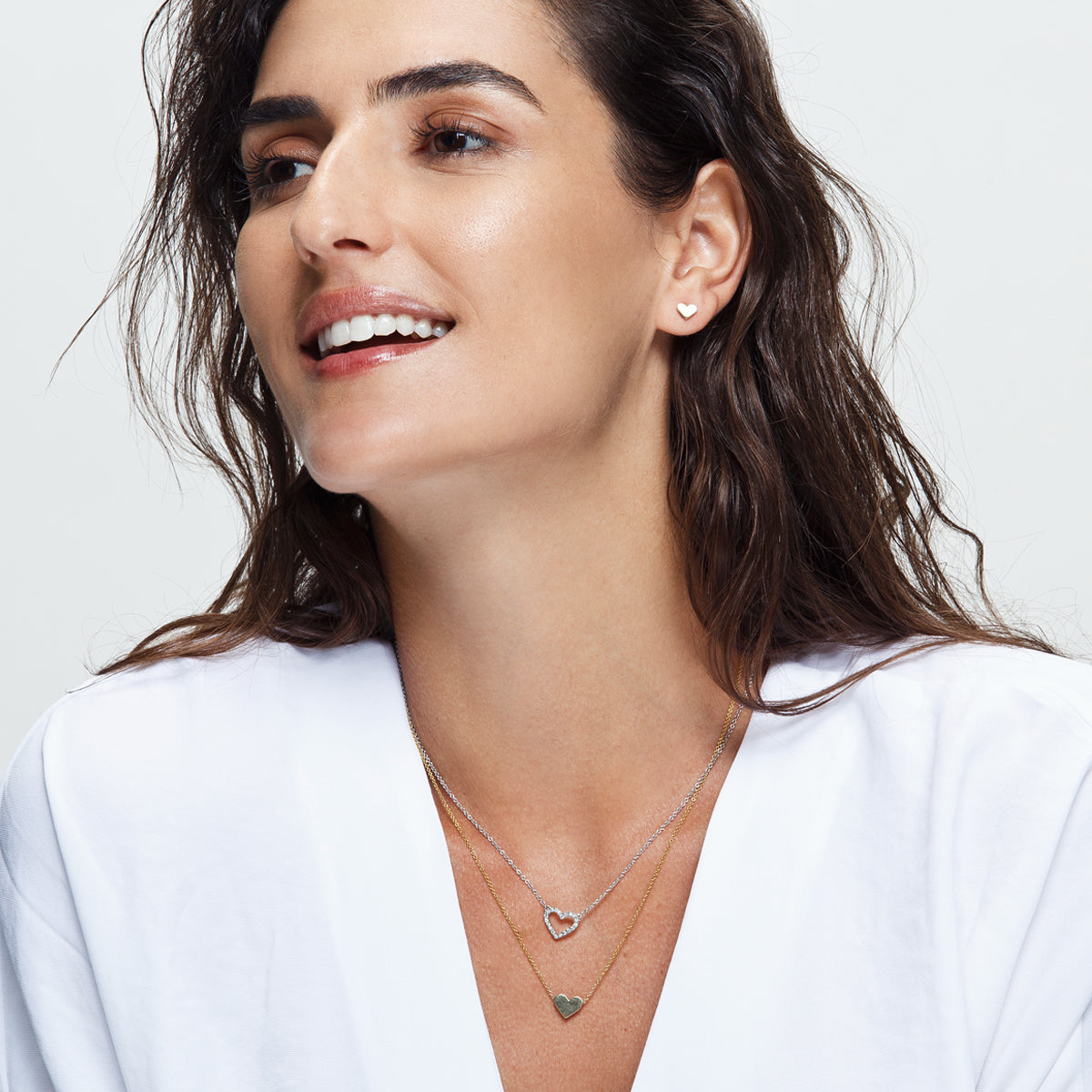 Gold necklace with heart pendant
