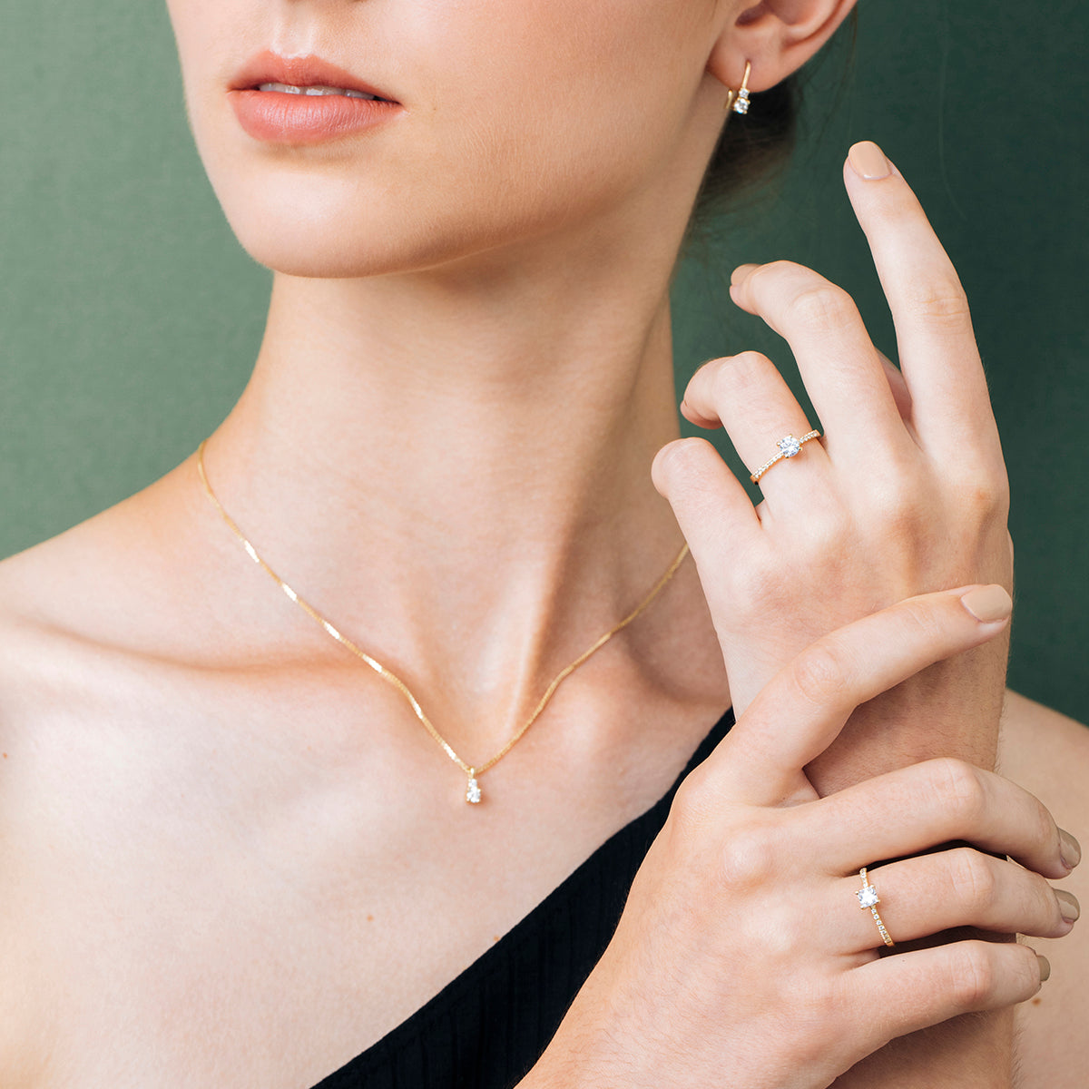Classic two diamond necklace