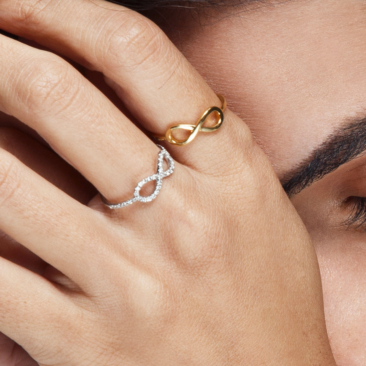 Infinity gold ring