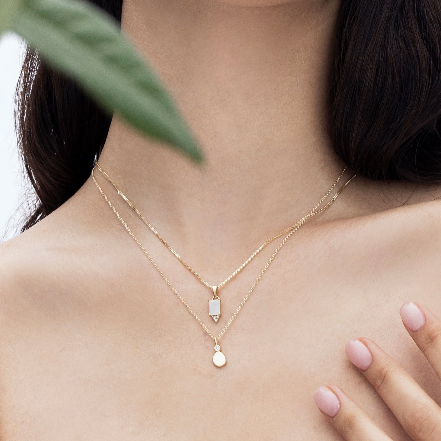 Asymmetric gold plate and diamond pendant necklace
