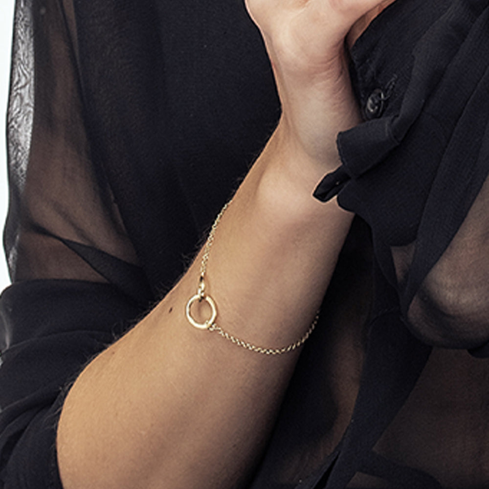 Gold bracelet with integrated loops, for man and woman