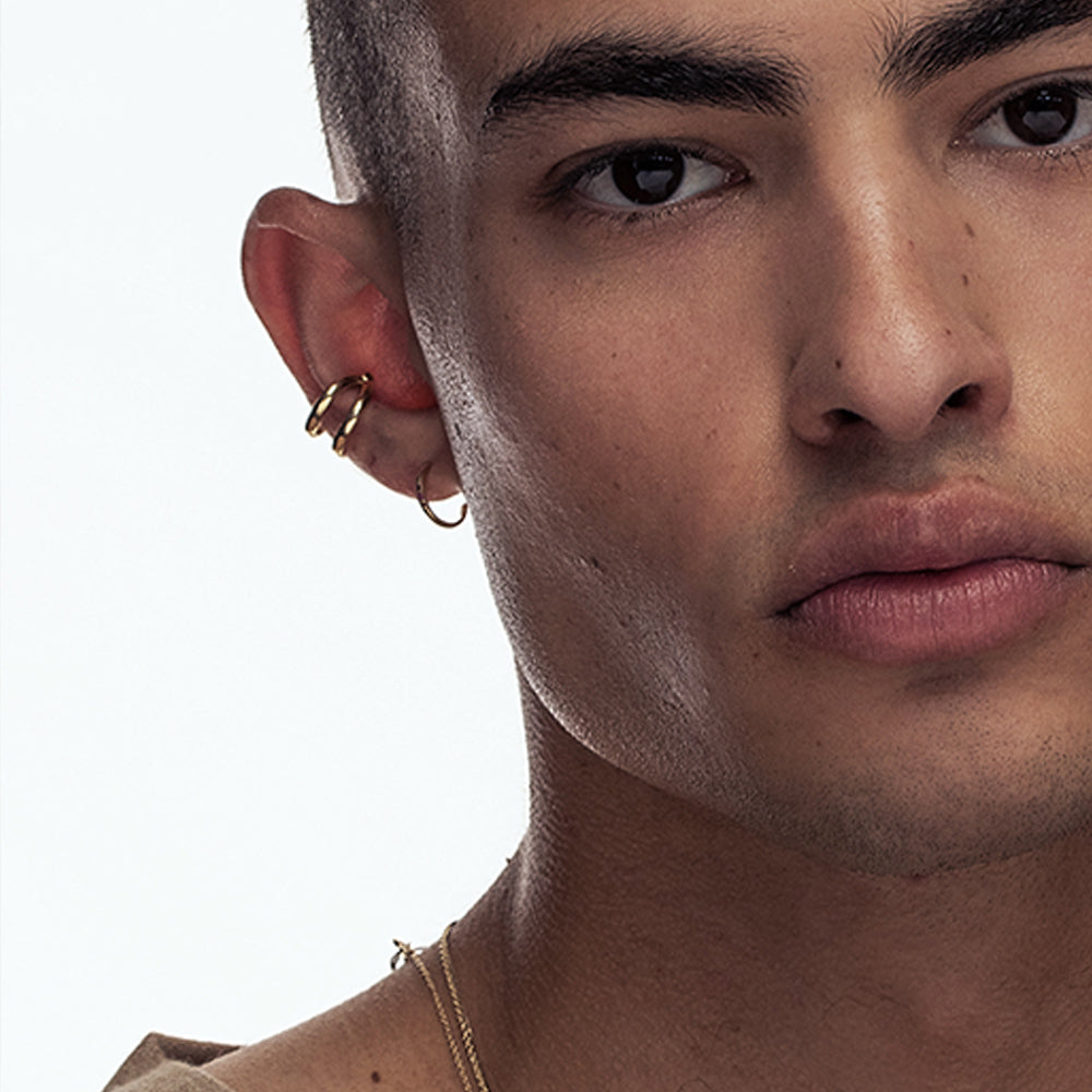Double gold hoop earring, the helix without a hole