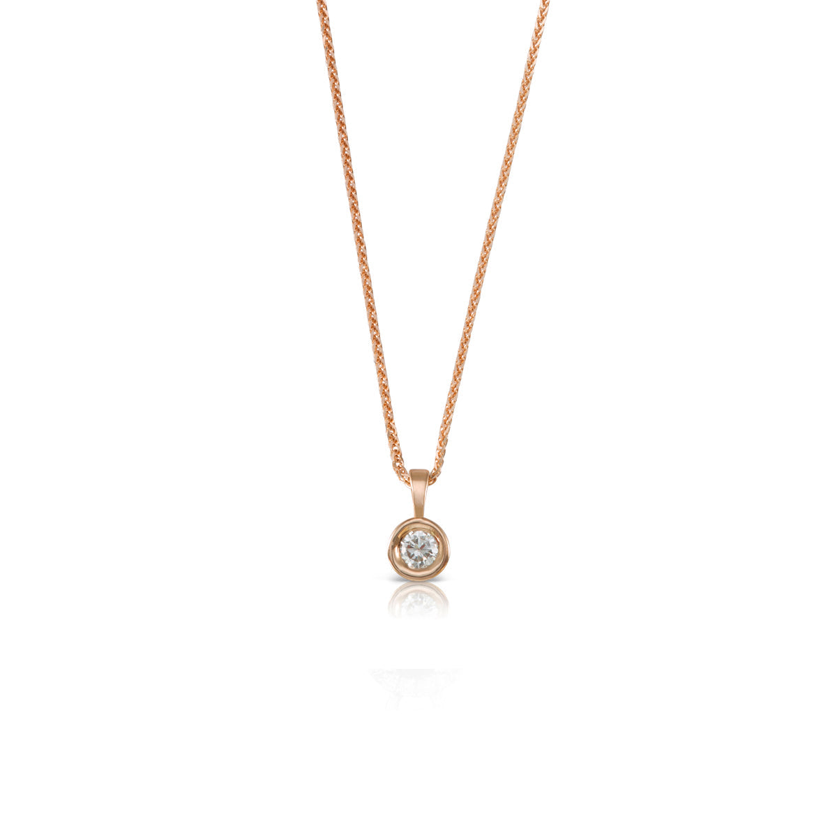 Classic diamond necklace, gold frame pendant