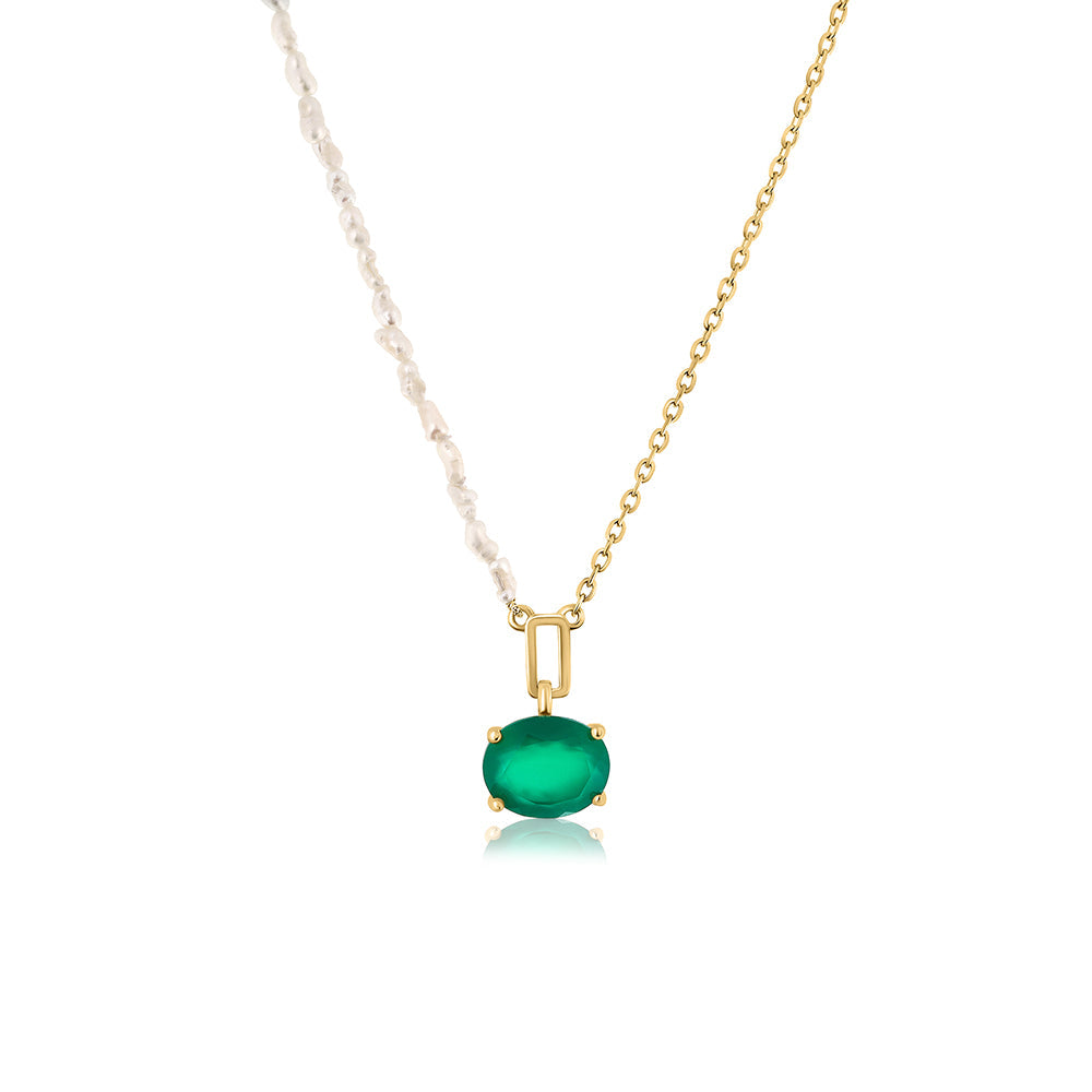 Gold necklace with mother of pearl and oval green onyx
