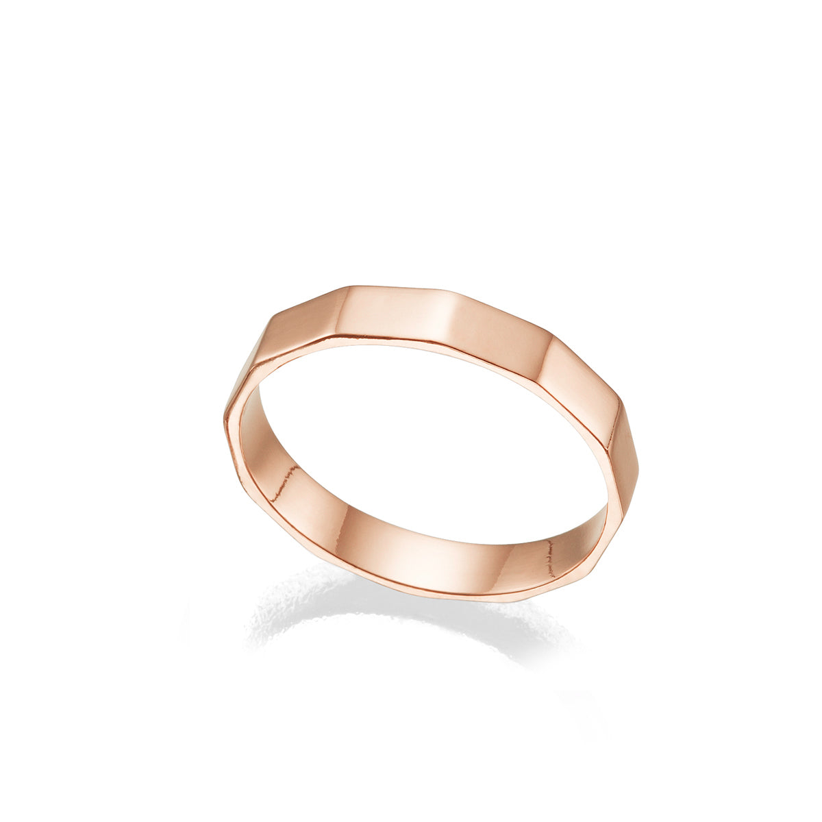 Gold ring for men in the shape of a nut