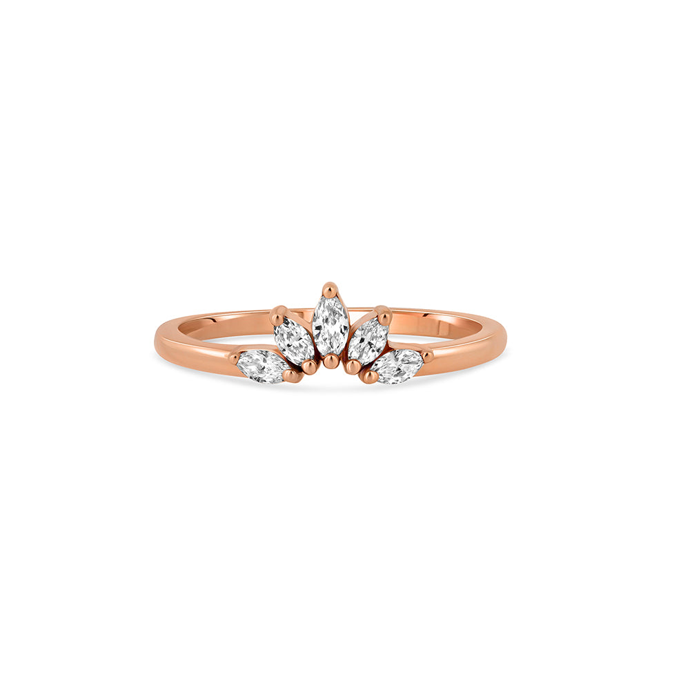 Gold ring set with 5 laboratory marquise diamonds