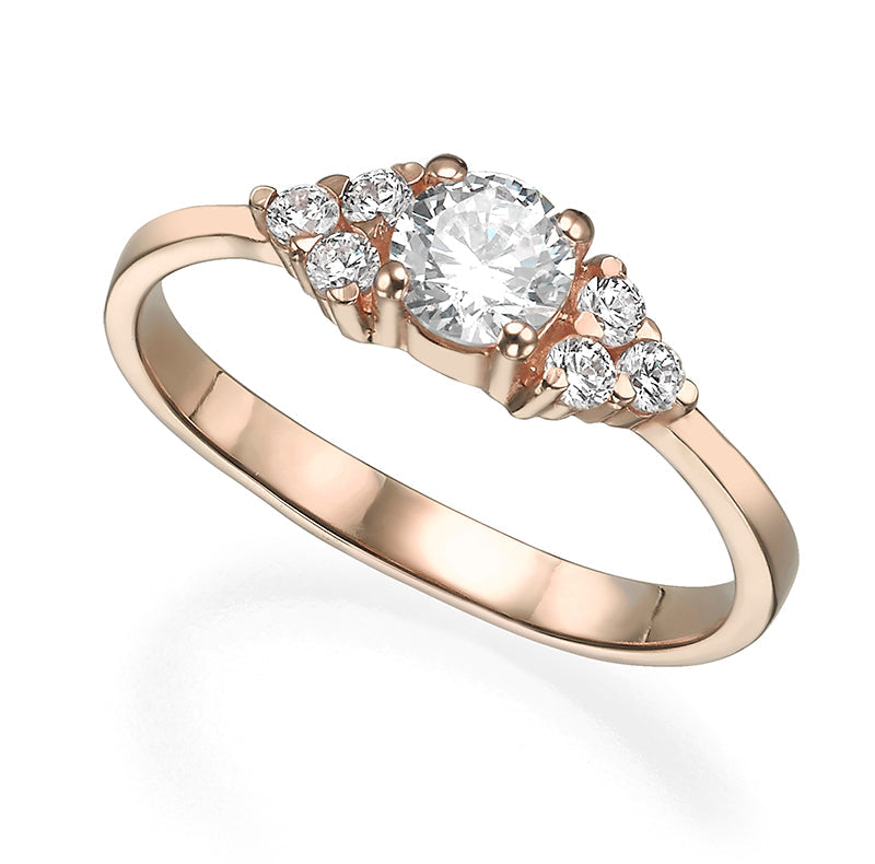 Engagement ring set with a central diamond 0.40ct and 6 side diamonds