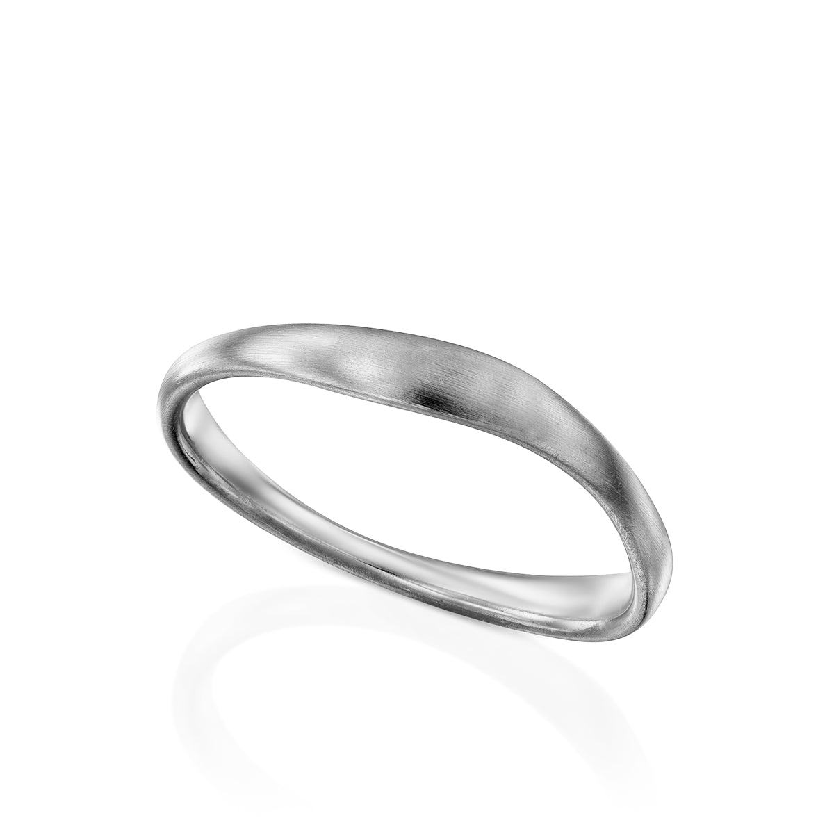 Asymmetric wedding ring