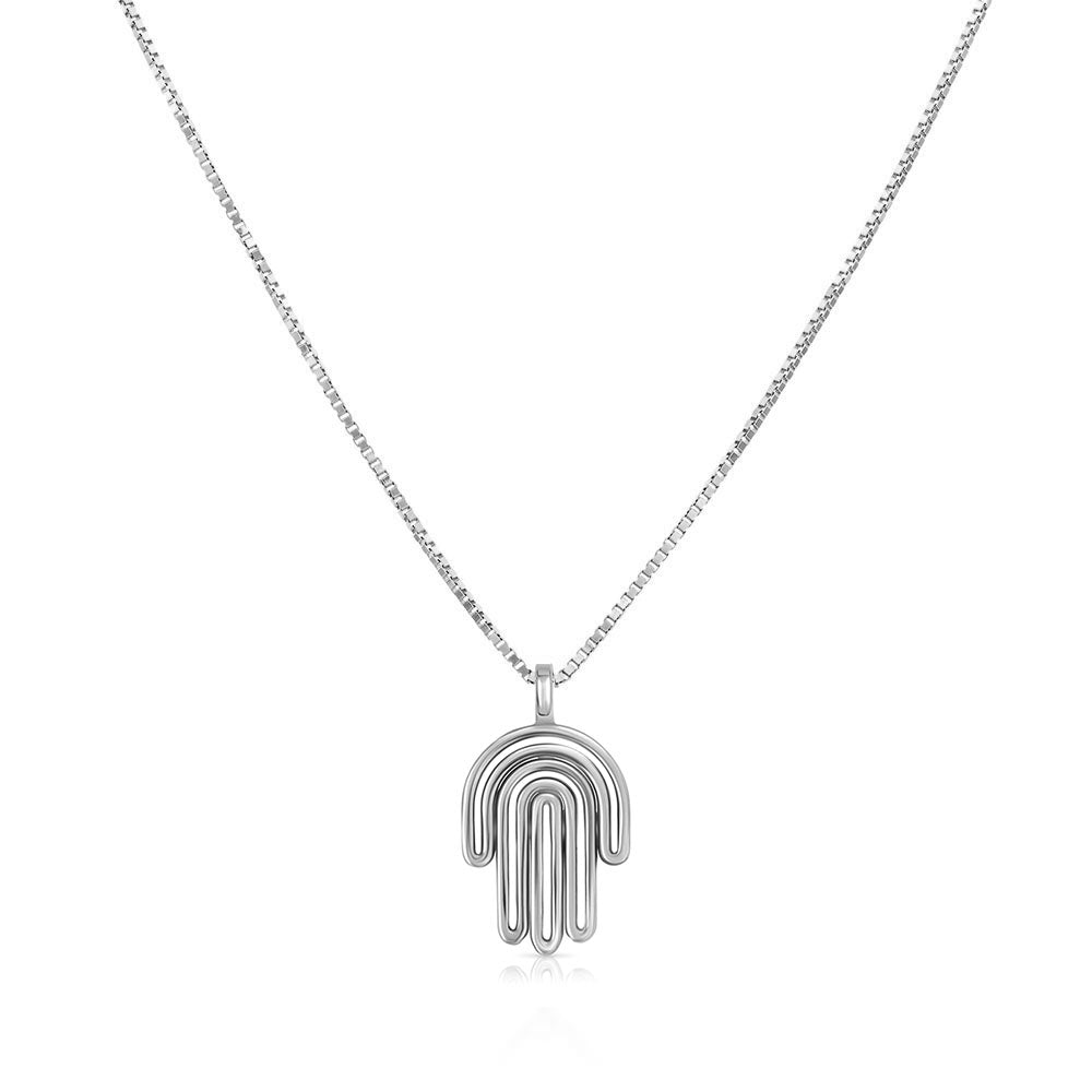 A special hamsa pendant gold chain