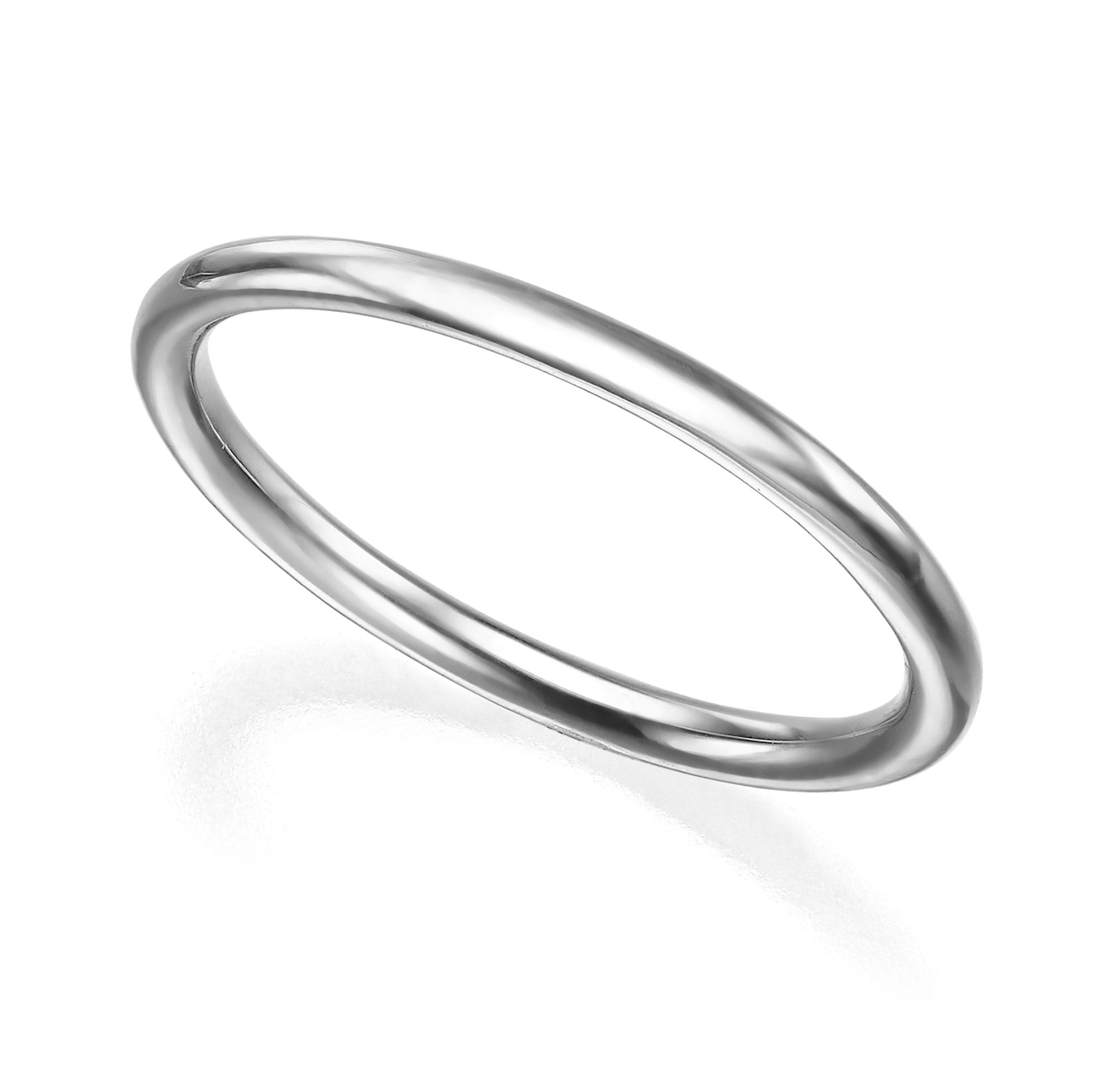 Thin round gold ring