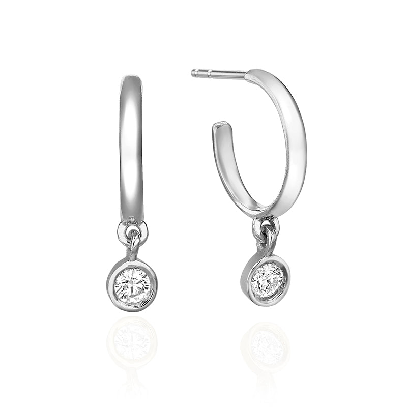 Gold hoop earrings with diamonds 20 points (total)