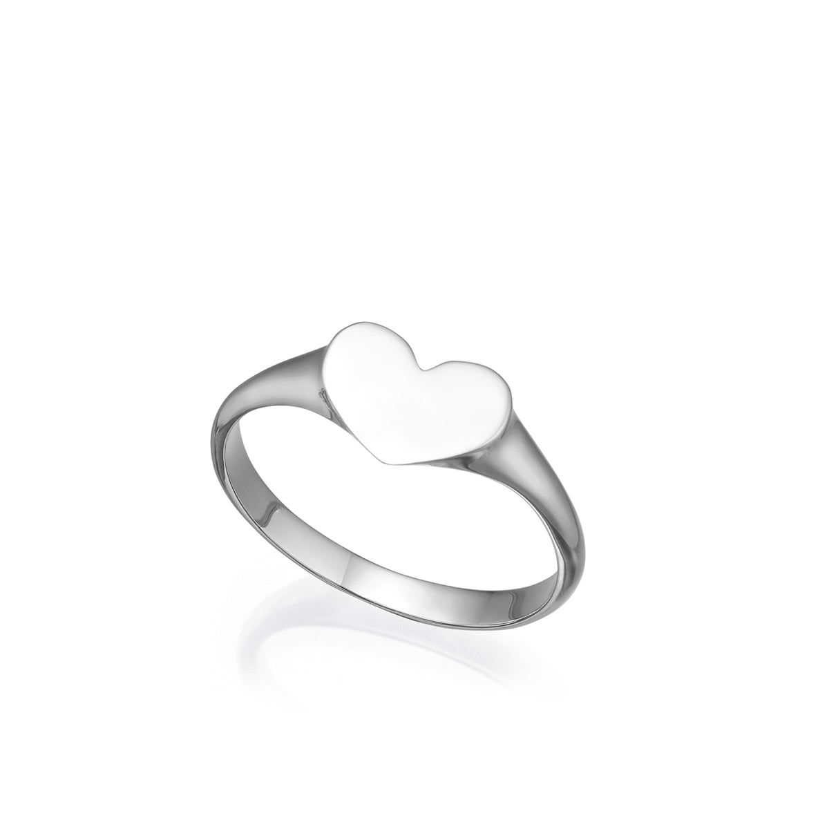 A heart seal gold ring