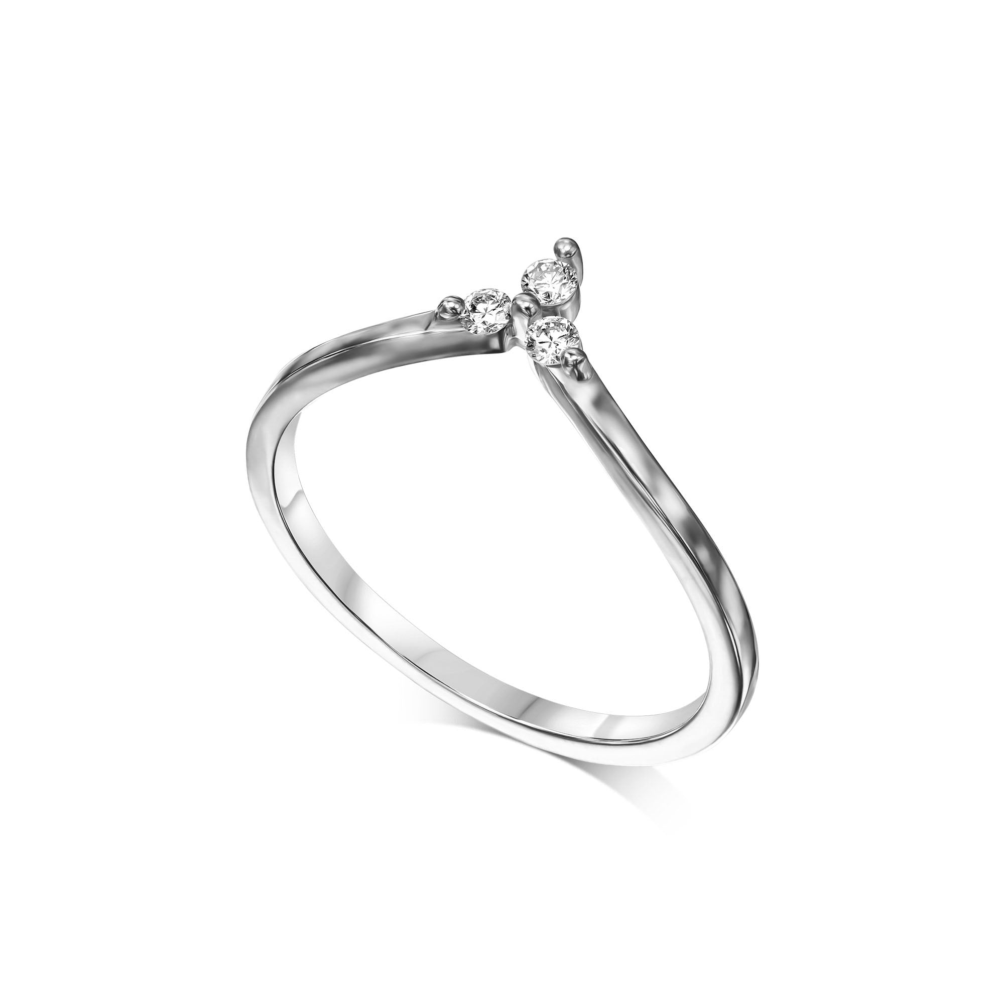 V-shaped gold ring set with 3 diamonds
