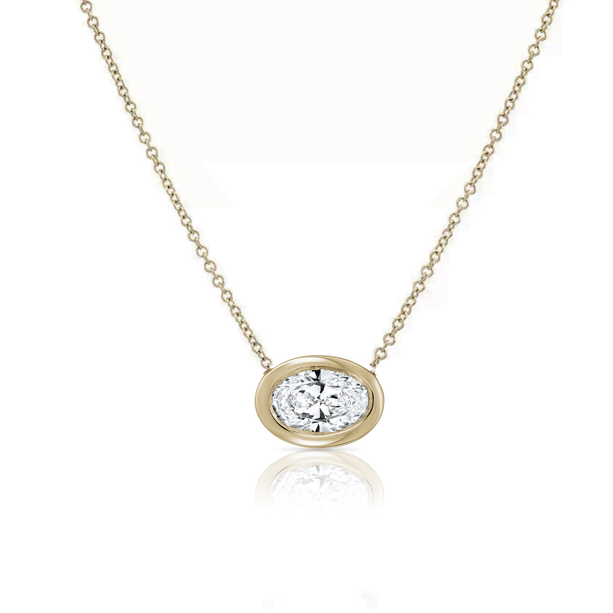 A classic gold chain set with a lab diamond in an oval cut 1.00ct