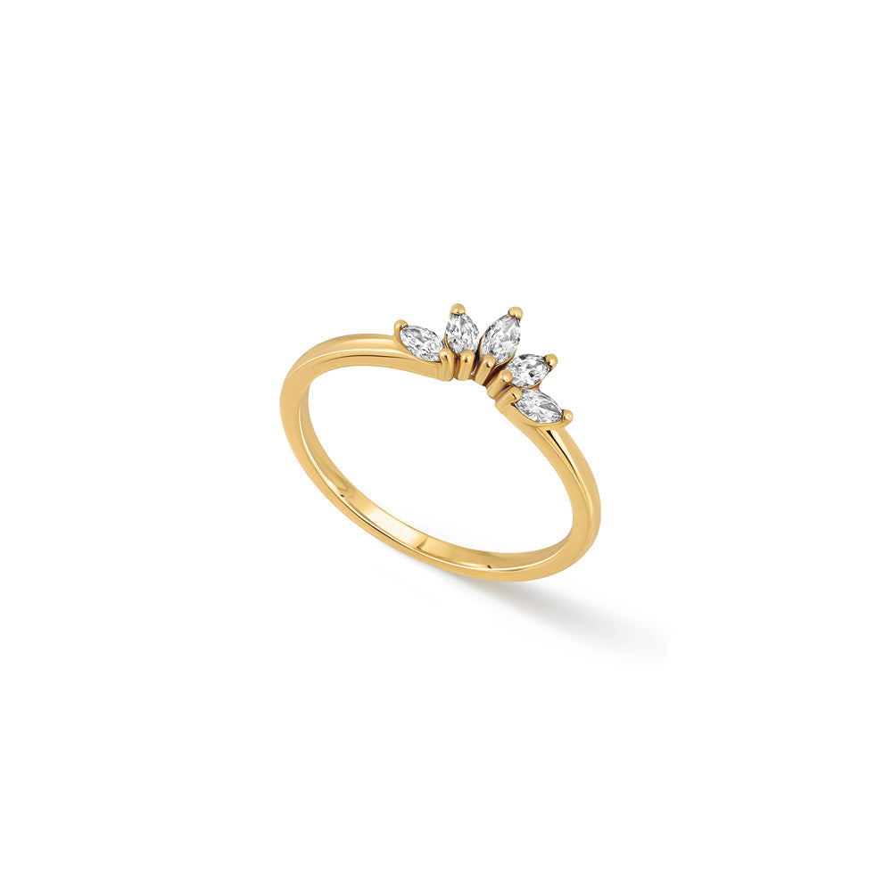Gold ring set with 5 laboratory marquise diamonds