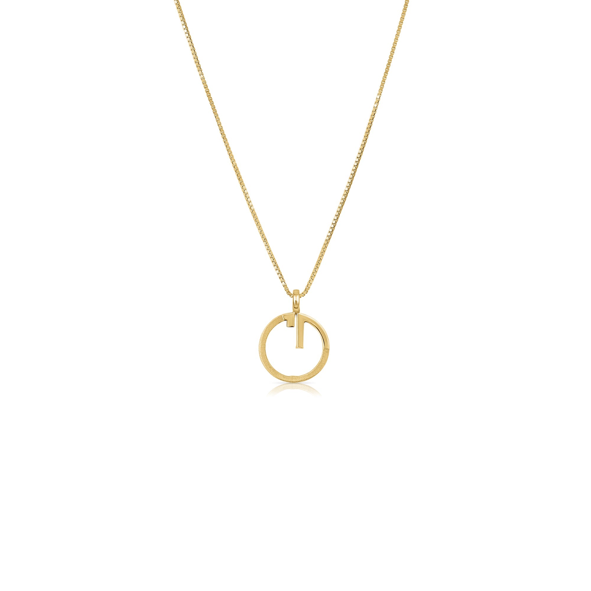 A gold chain designed with a modern and special "living" pendant