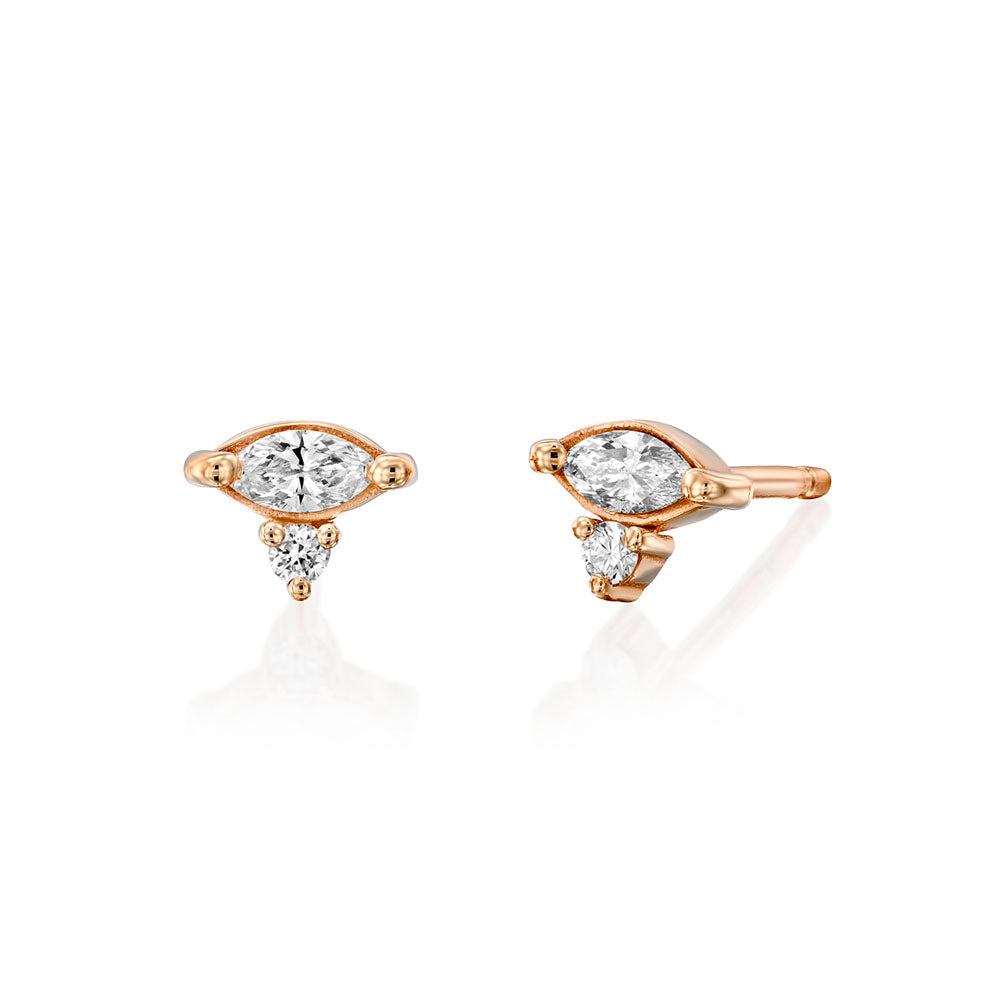 Special attached diamond earrings in marquise cut (14 points) and circle