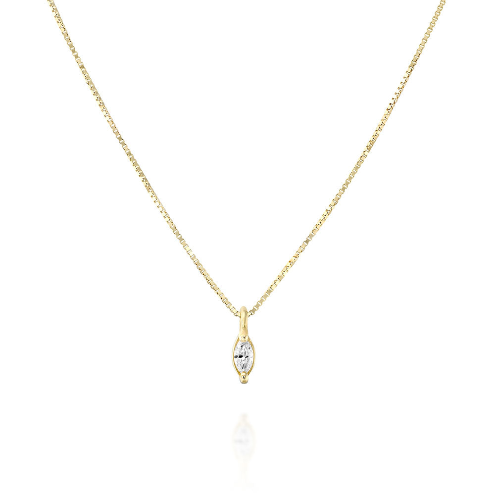 Solitaire necklace, marquise diamond (7 points) inlaid with teeth