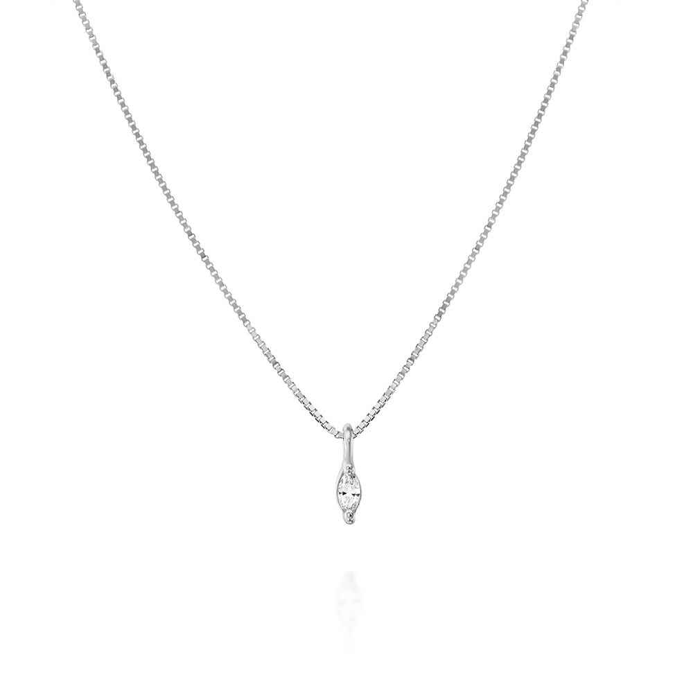 Solitaire necklace, marquise diamond (5 points) inlaid with teeth