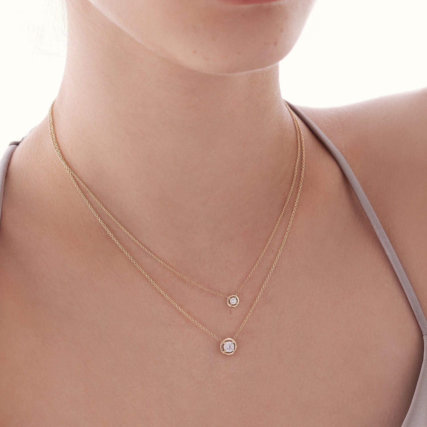 A special solitaire necklace set with a laboratory diamond weighing 10 points