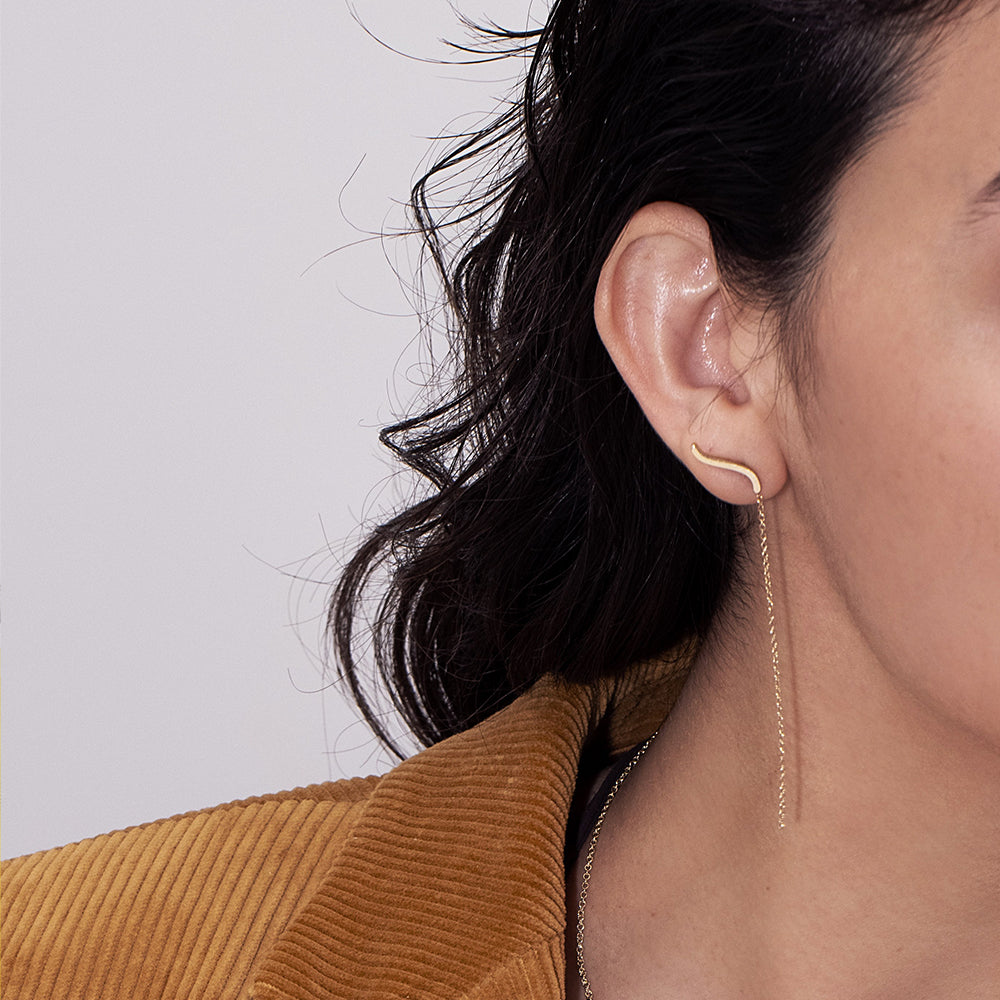 Climbing gold earring (single earring) with chain