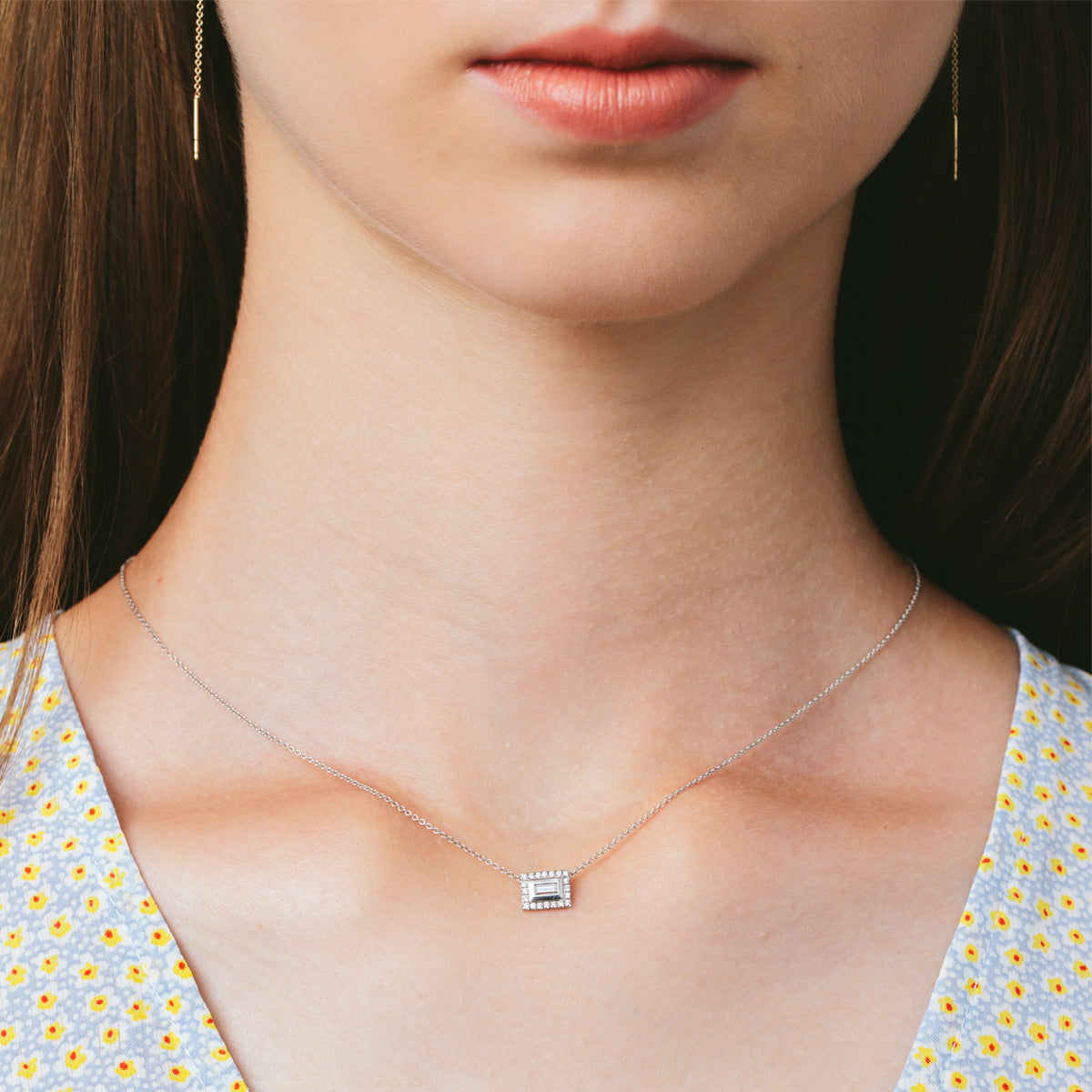 Baguette cut diamond studded gold chain