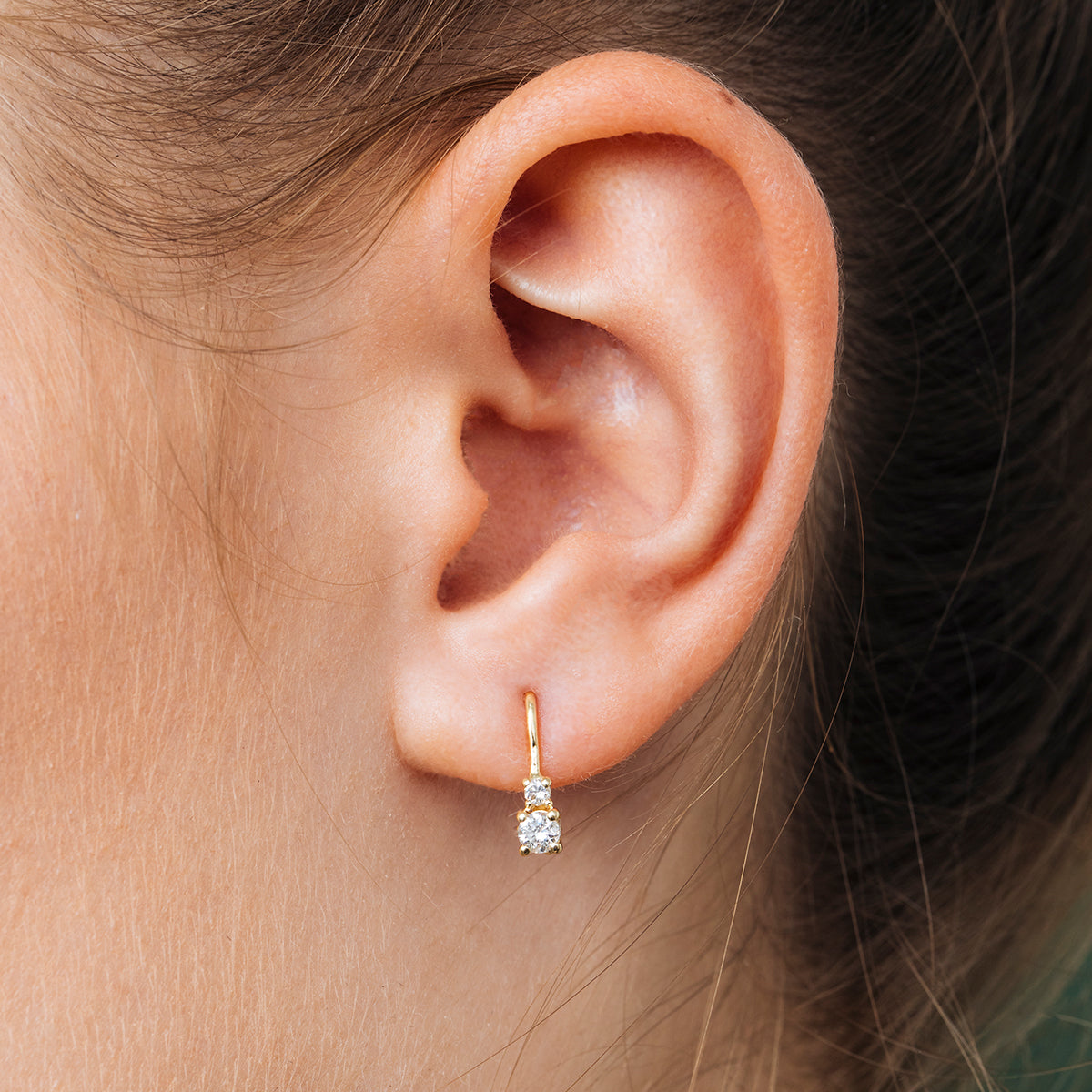Dangling lab diamond earrings