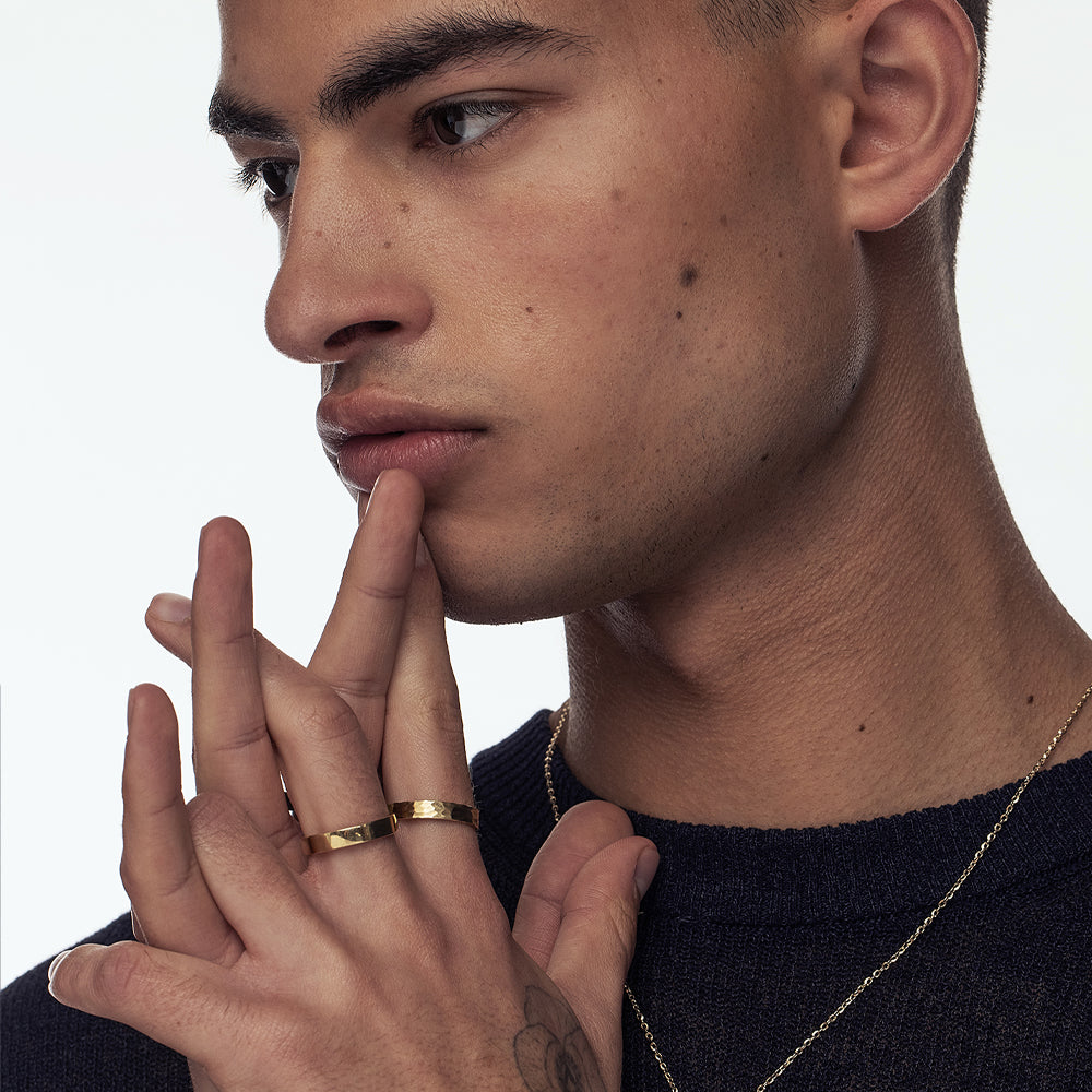 Flat smooth wedding ring 4 mm wide