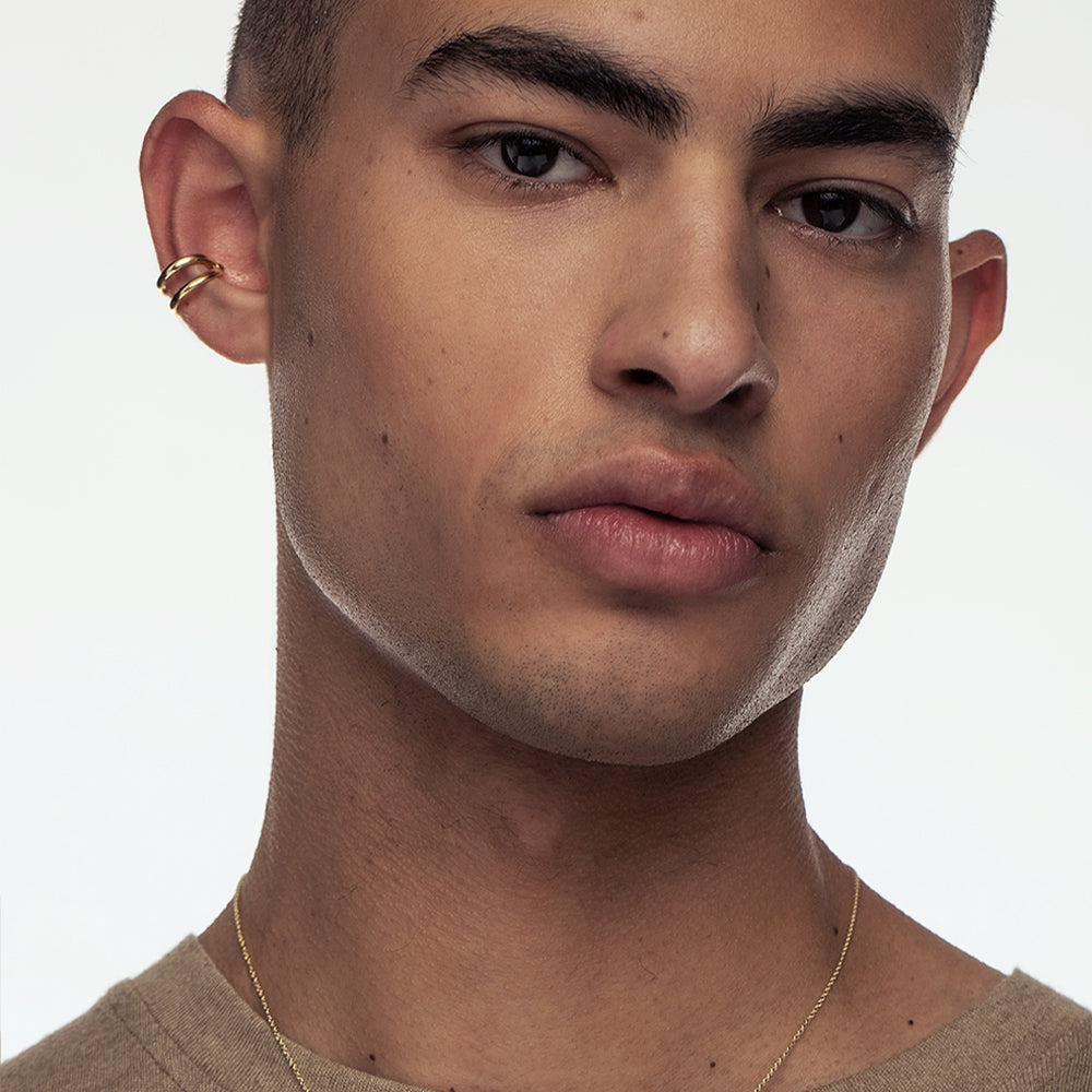 Double gold hoop earring, the helix without a hole