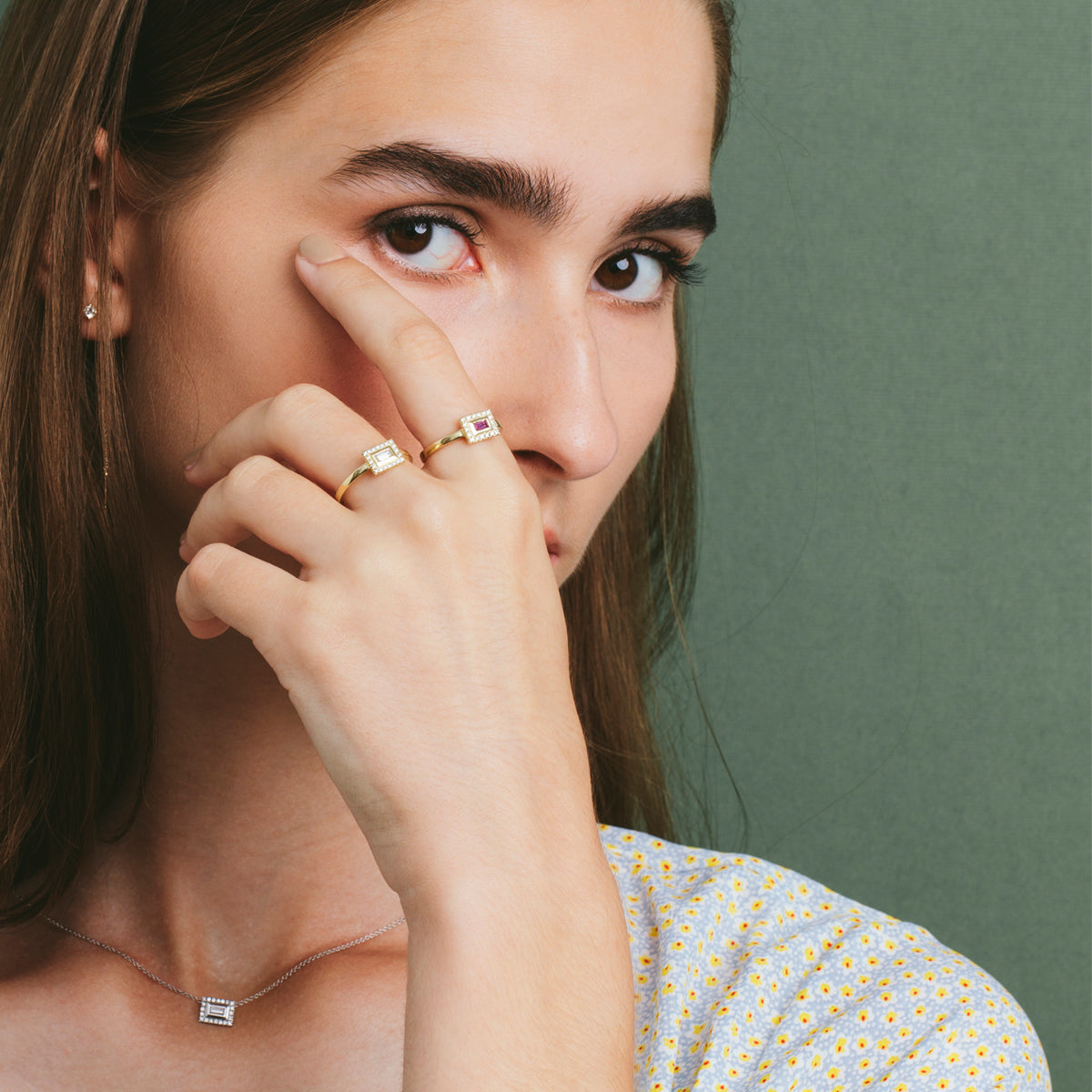 Baguette cut diamond studded gold ring