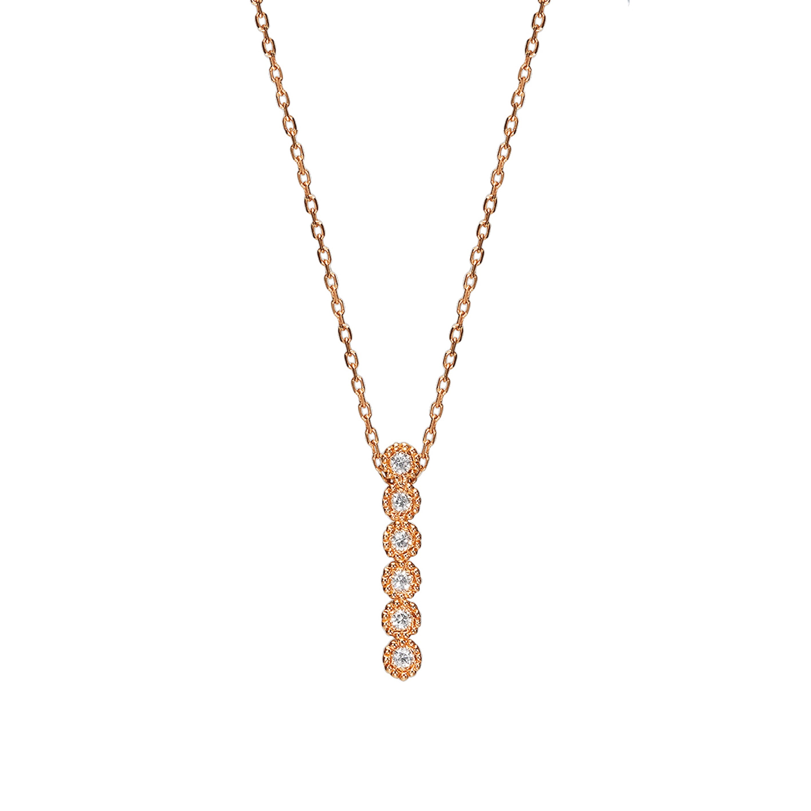 A gold chain and a row of diamonds
