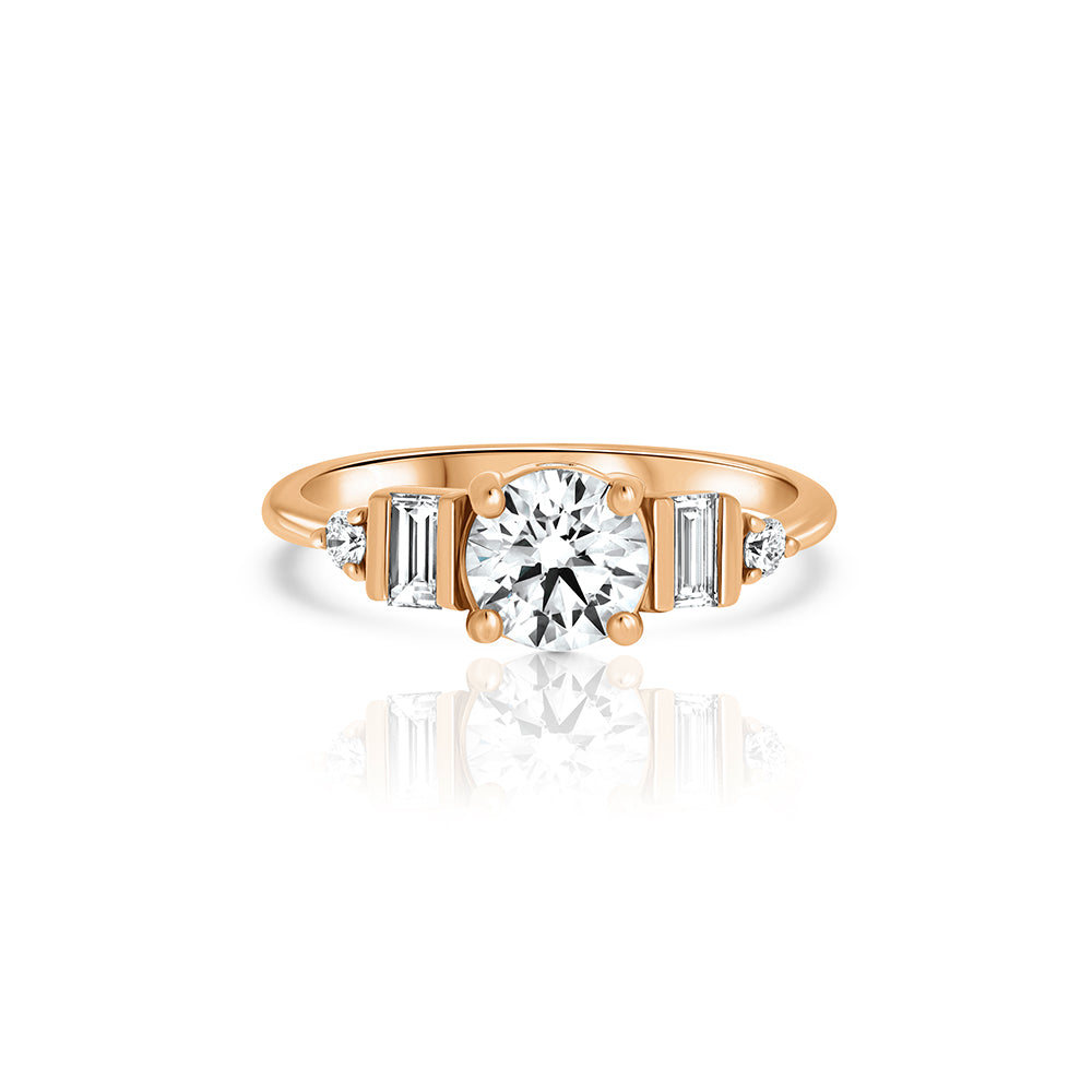 A gold engagement ring with laboratory diamonds combined with round diamonds in a luxurious design