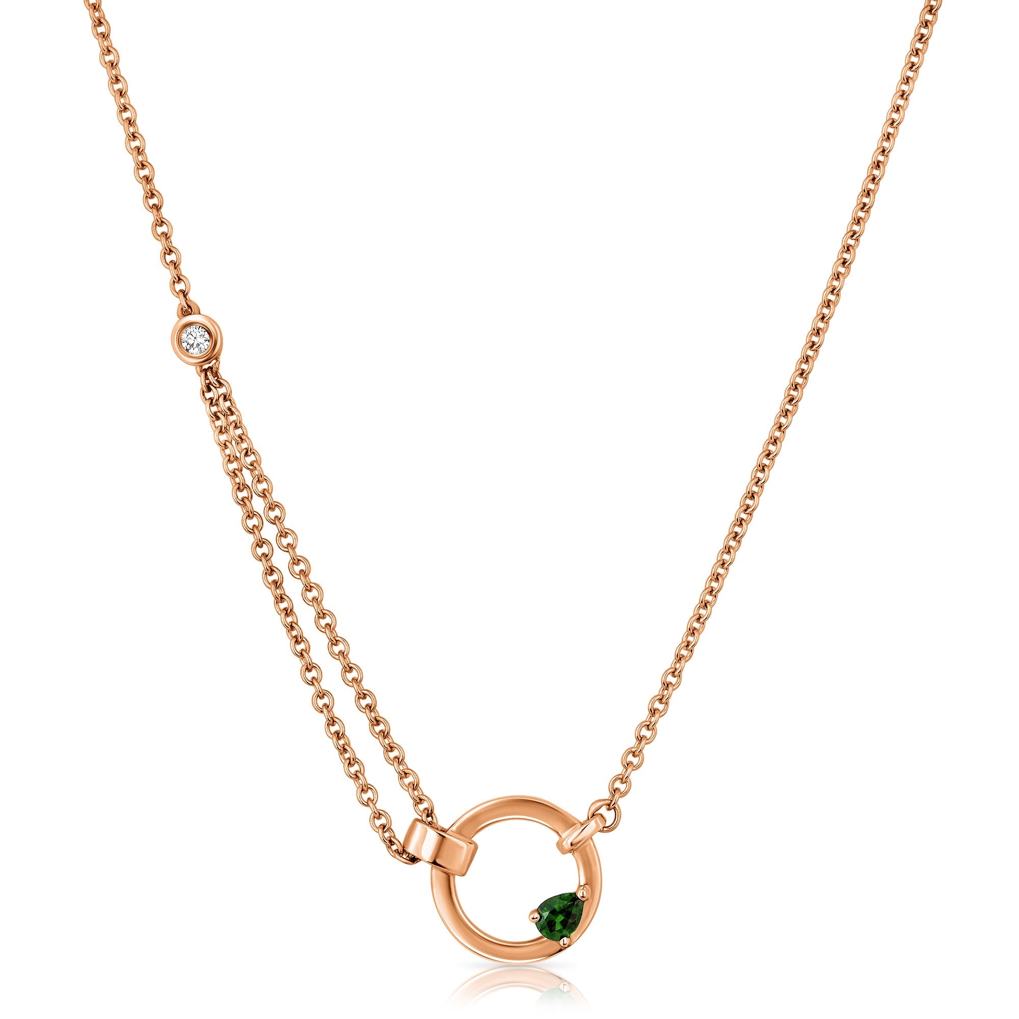 A thick, asymmetric and special gold chain, with a modern and impressive design. Set with tourmaline and diamond