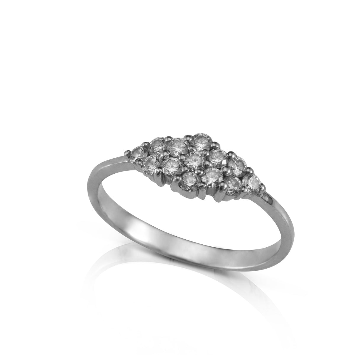 A rich diamond ring