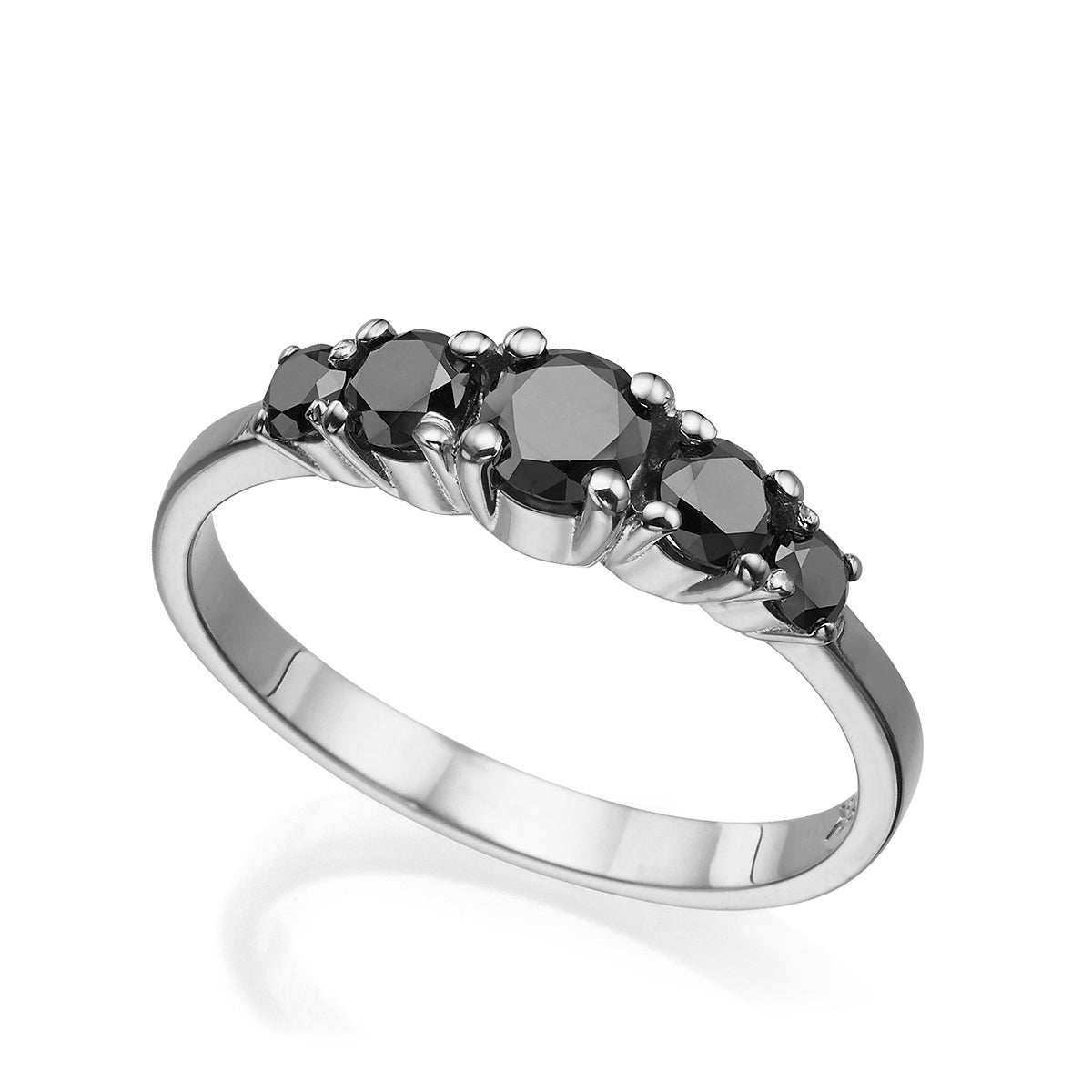 A gold ring set with 5 black diamonds, 80 points, inlaid with teeth
