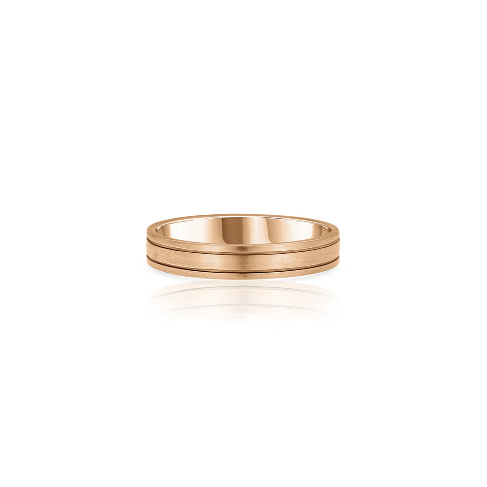 Flat wedding ring 4 mm wide with two engraved stripes