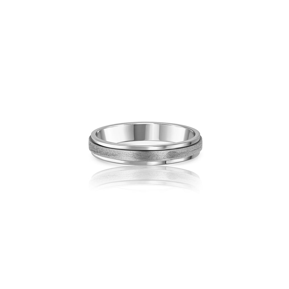 Flat wedding ring 4 mm wide with a prominent band