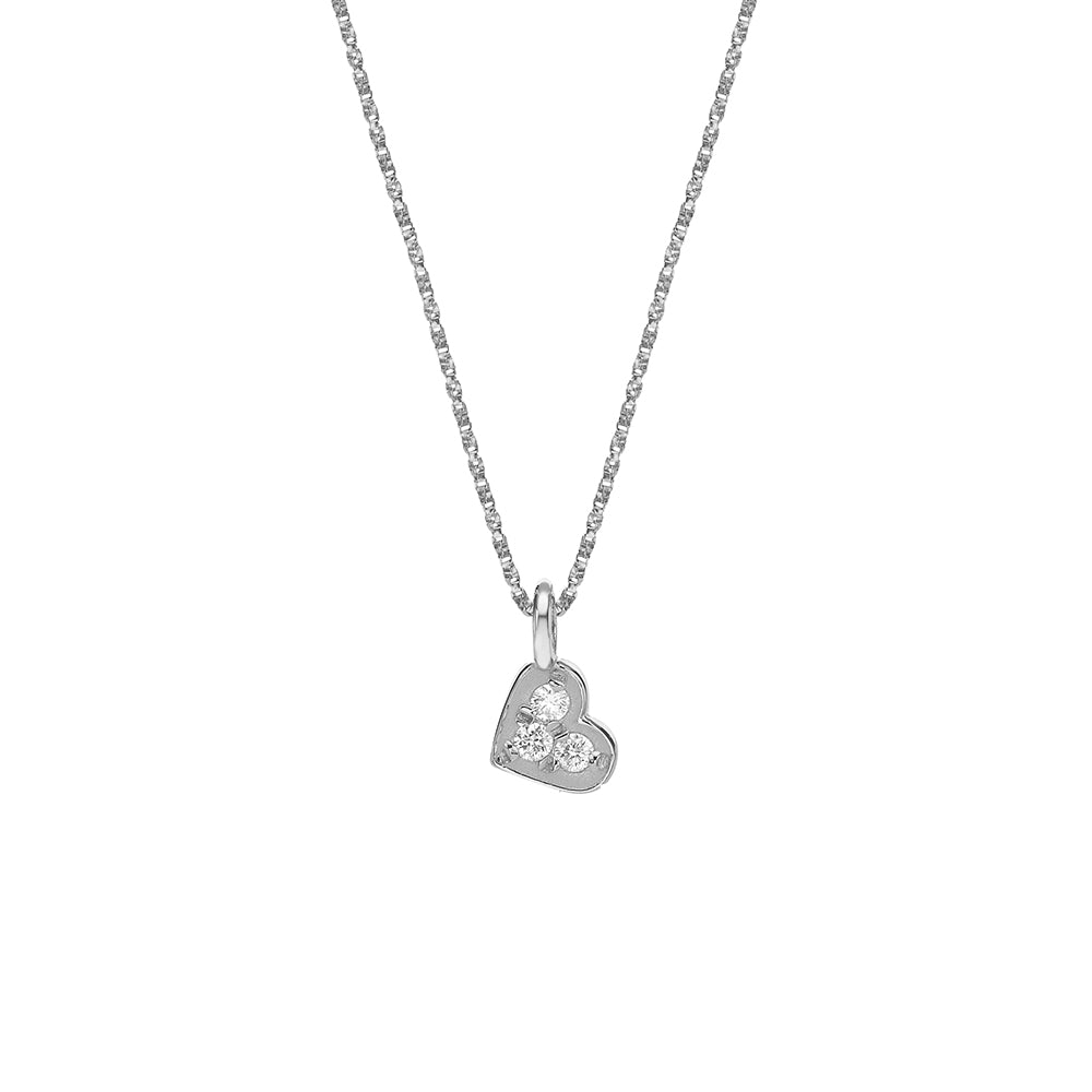 Fine gold necklace with a heart-shaped pendant set with 3 diamonds