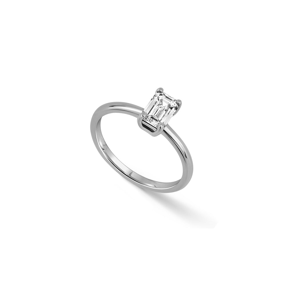1 carat emerald cut laboratory diamond ring