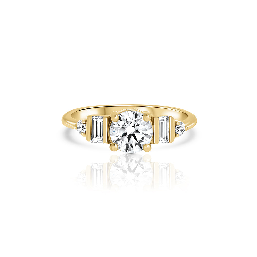 A gold engagement ring with laboratory diamonds combined with round diamonds in a luxurious design